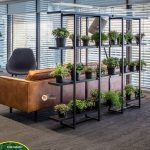 PLANTER WALL
