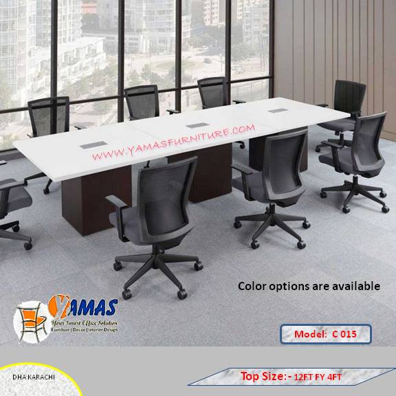 Conference table in Karachi C015